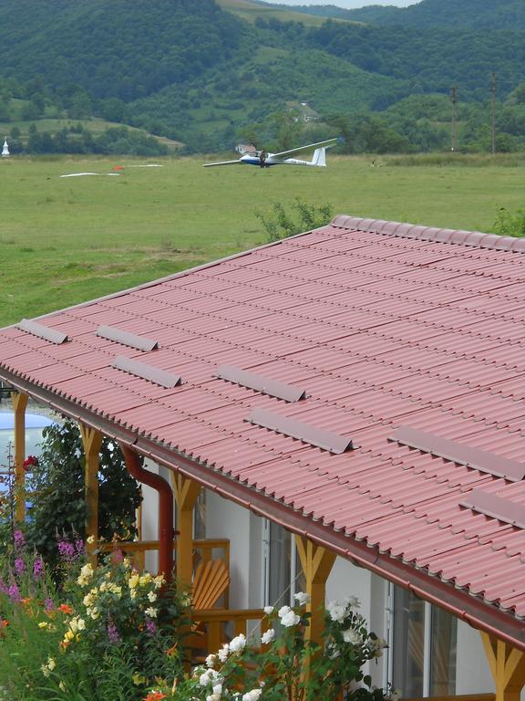 Pensiunea Poezii Alese Valea Drăganului Exteriér fotografie