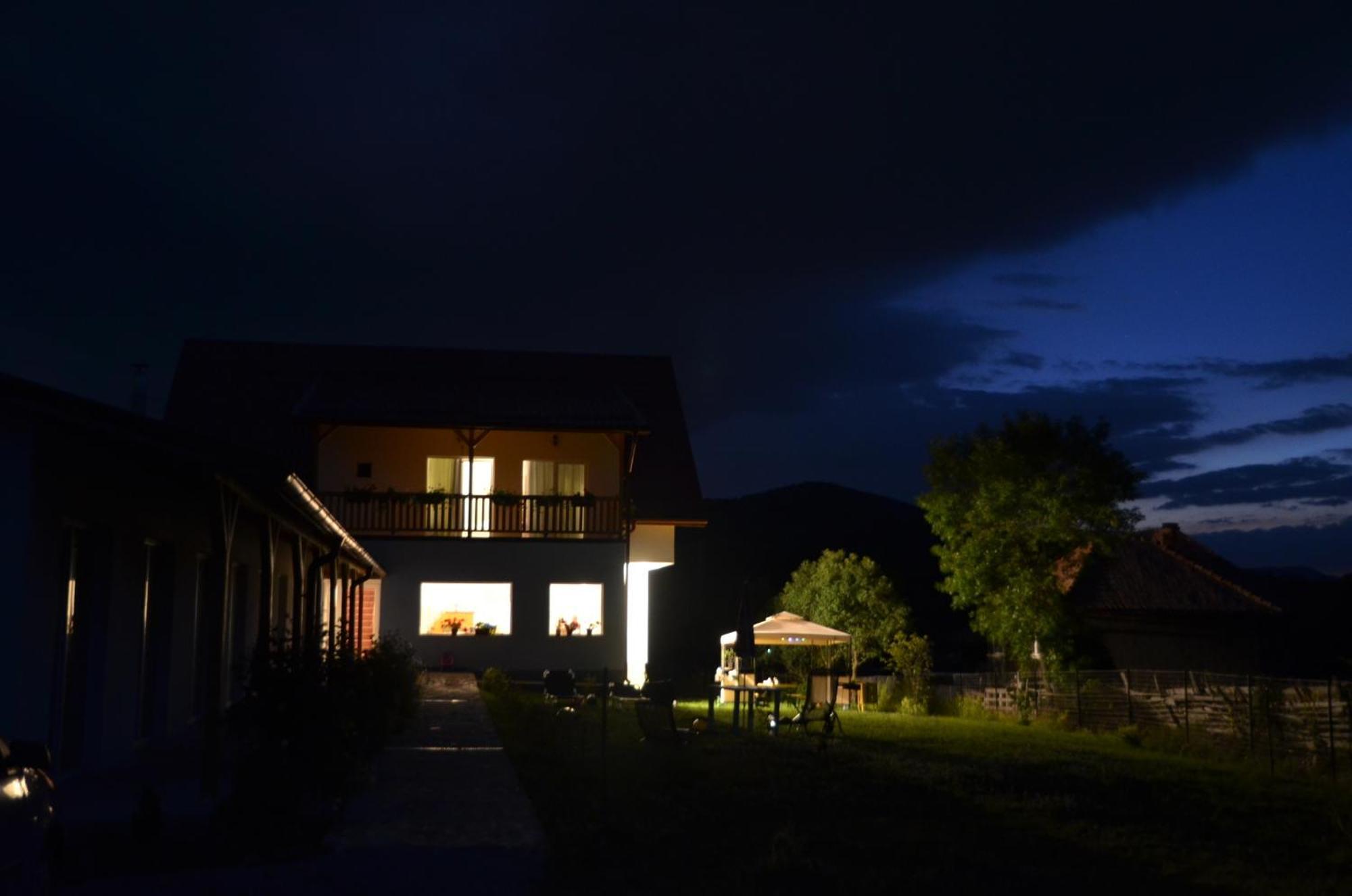 Pensiunea Poezii Alese Valea Drăganului Exteriér fotografie